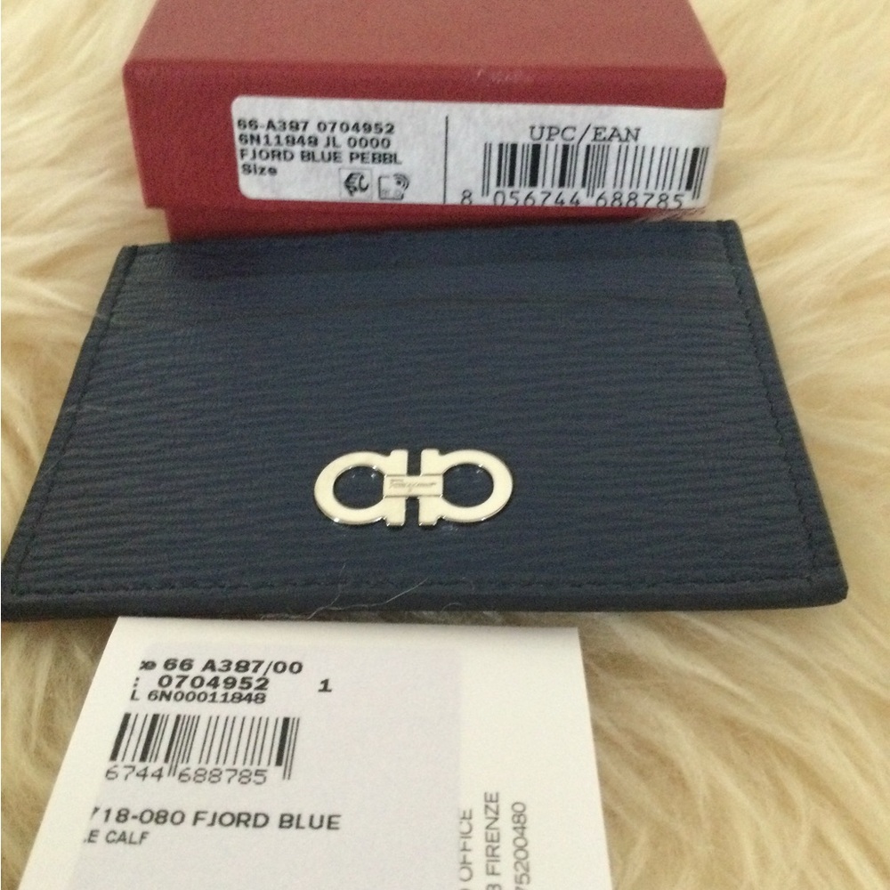 Salvatore Ferragamo Fjord Blue Pebble Card Holder & Money Clip
